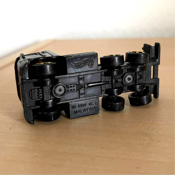 Hot Wheels Semi Cab Truck 1991 Black Vintage Big Rig Mattel 1:64 Diecast Used - Picture 12 of 12